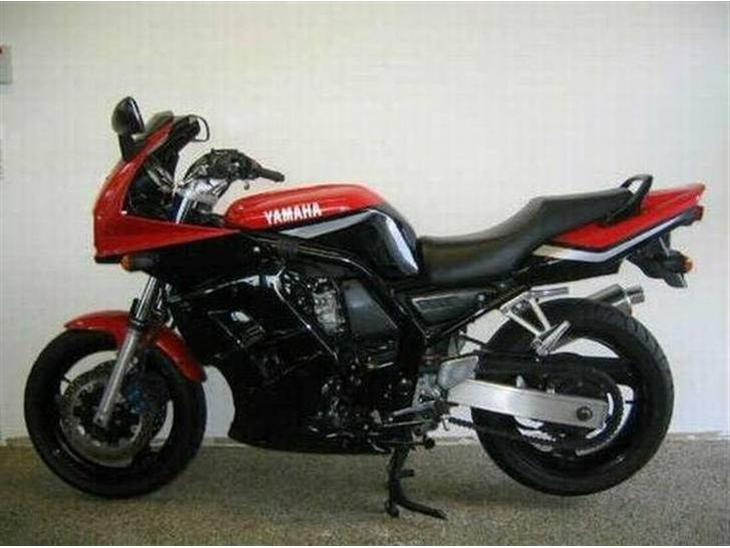 Yamaha Fazer 600 ccm  (Solgt) - Min første mc billede 1
