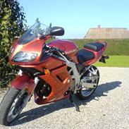 Suzuki SV650s