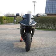 Yamaha YZF R6S