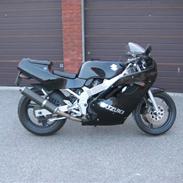 Suzuki GSXR400-RR SOLGT