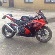 Suzuki gsxr 1000