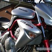 Kawasaki ER6-n