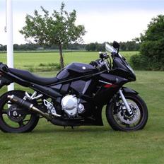 Suzuki GSX 650 F --> Solgt