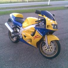 Suzuki gsxr 600 solgt