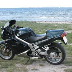 Honda VFR 750 F