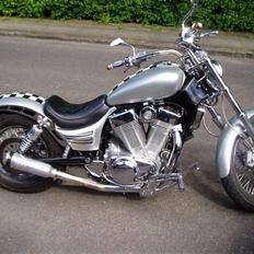 Suzuki intruder 1400