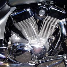 Suzuki intruder 1400
