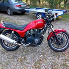 Yamaha xj 750 seca