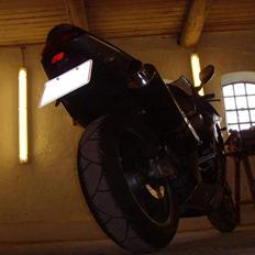 Kawasaki ZX9R - SOLGT