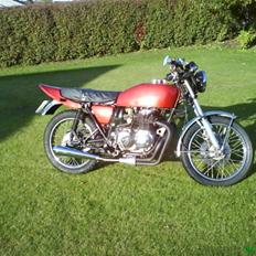 Honda CB 400F