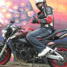 Suzuki GSR 600 AK8