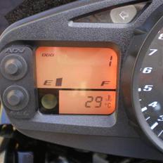 Suzuki GSR 600 AK8