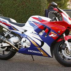 Honda cbr 600 f3