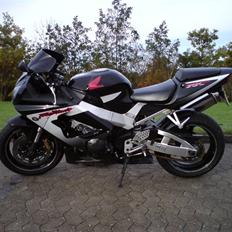Honda CBR900RR Fireblade - SOLGT!