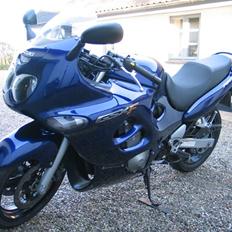 Suzuki GSX 750 F