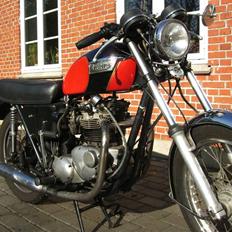 Triumph T 140 Bonneville