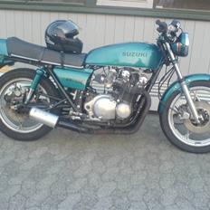 Suzuki GS 750