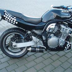 Suzuki Bandit Gsf S 600. SOLGT