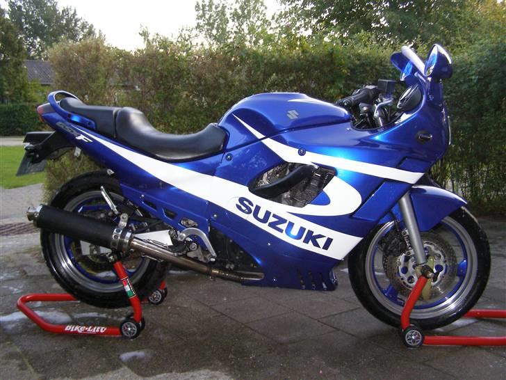 Suzuki GSX 600 F (solgt) billede 15