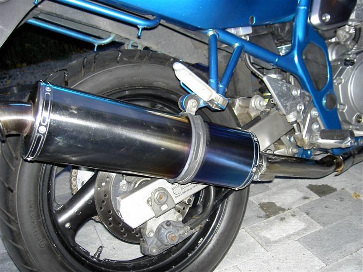 Suzuki GSF 600N Bandit - Udstødning. billede 6