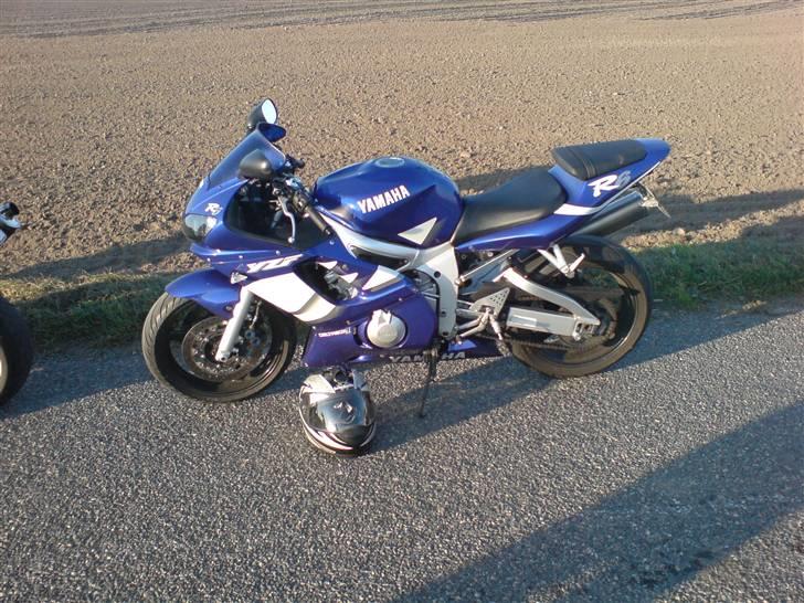 Yamaha YZF R6 billede 10