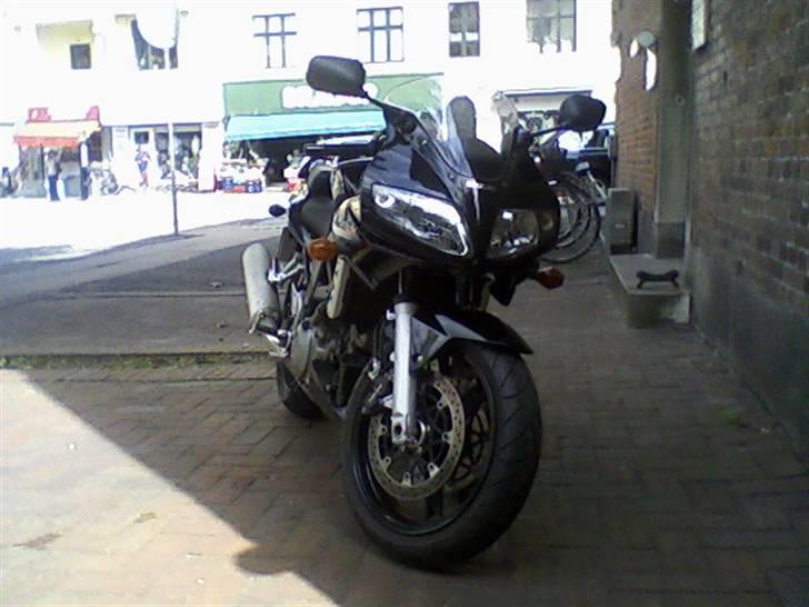 Suzuki sv1000s (SOLGT) billede 2