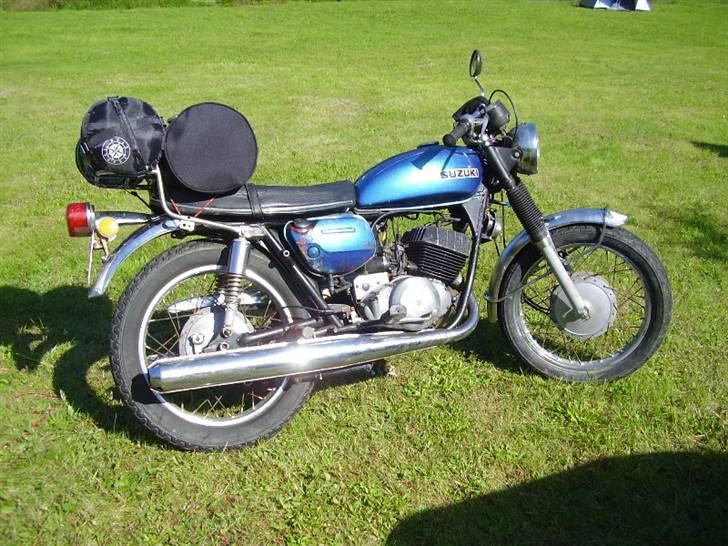 Suzuki T250 billede 1