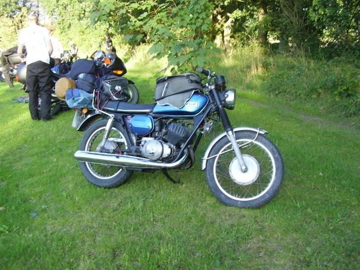 Suzuki T250 billede 2