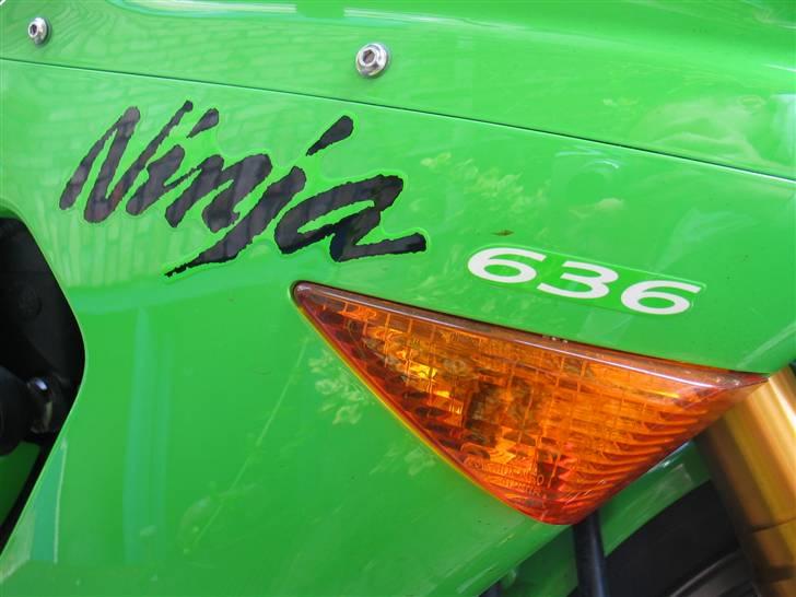 Kawasaki ZX636R - Stille som en Ninja! især med standard udstødning.. billede 1