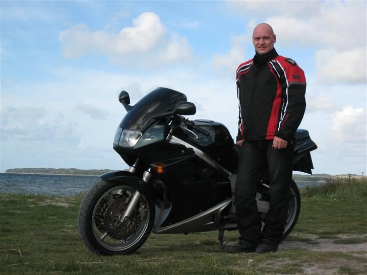 Honda VFR 750 F billede 7