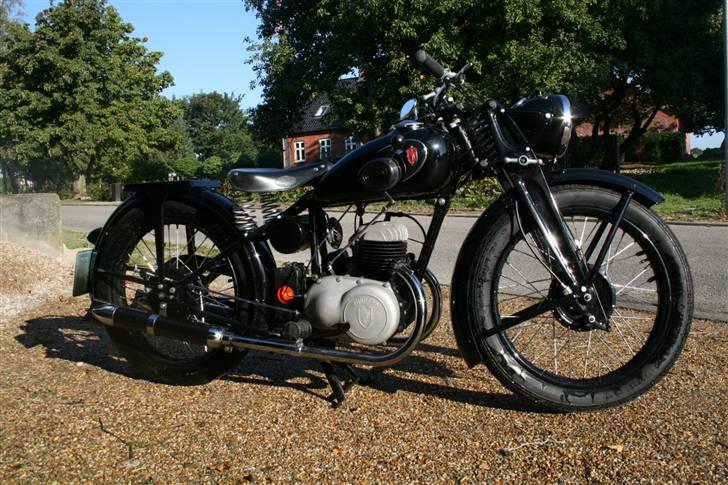 Zündapp DB 200 - Den er da blivet til en motorcykle. billede 1