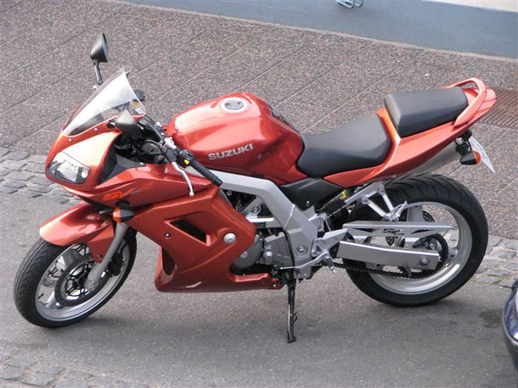 Suzuki SV650s billede 6