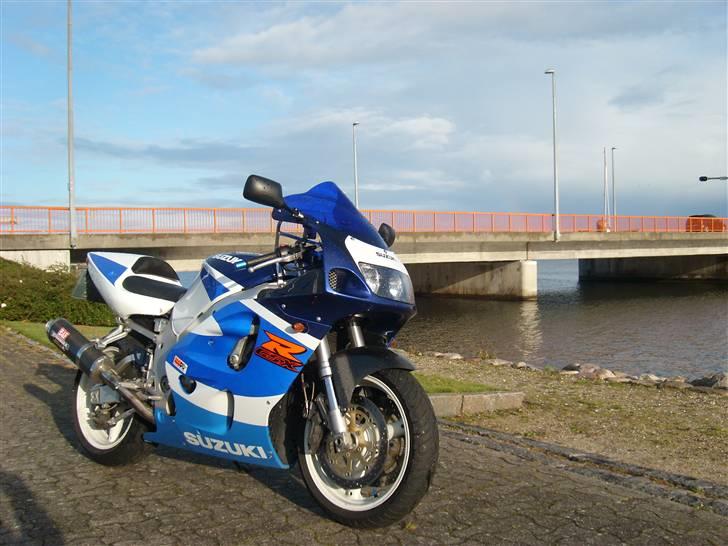 Suzuki gsxr 750 billede 9