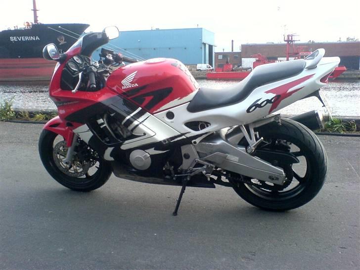 Honda cbr 600 F3 SOLGT billede 1