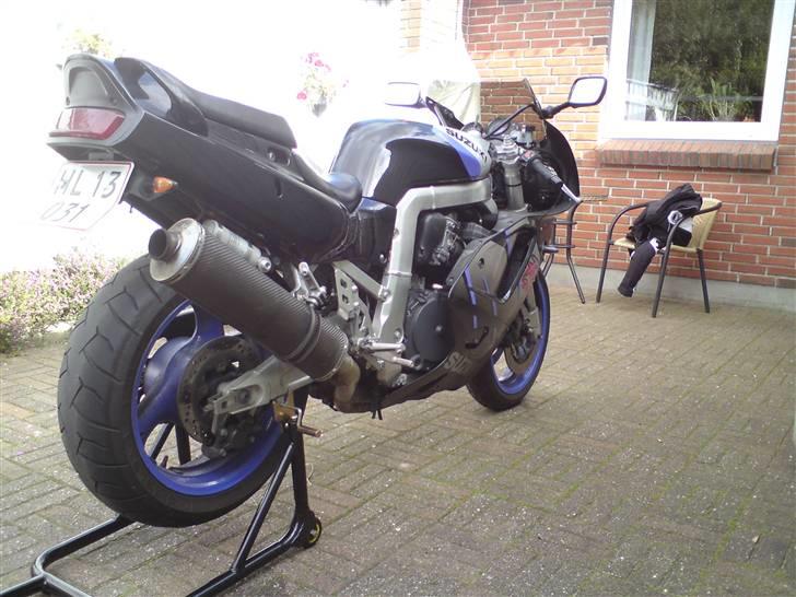 Suzuki GSXR 750WN *Solgt* billede 7