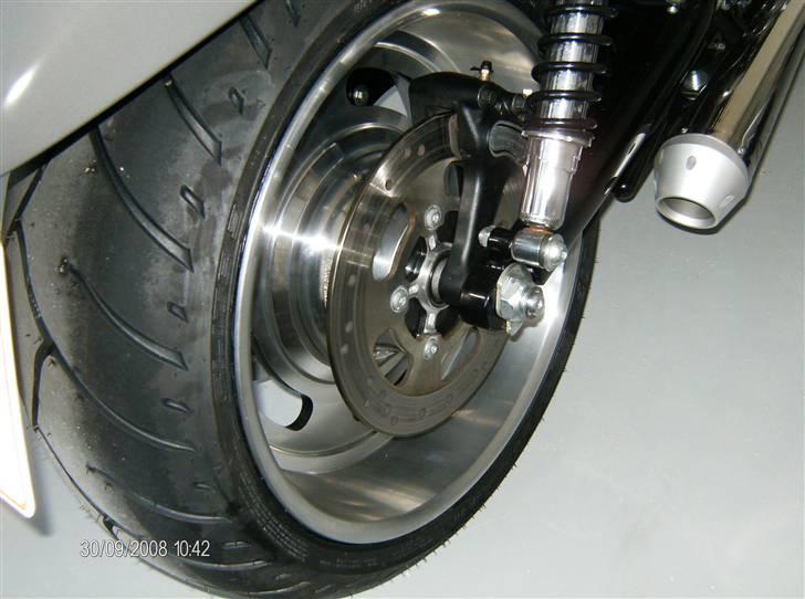 Harley Davidson V-Rod billede 12