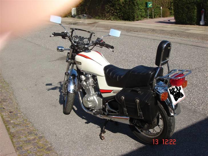 Suzuki GR 65o X billede 2