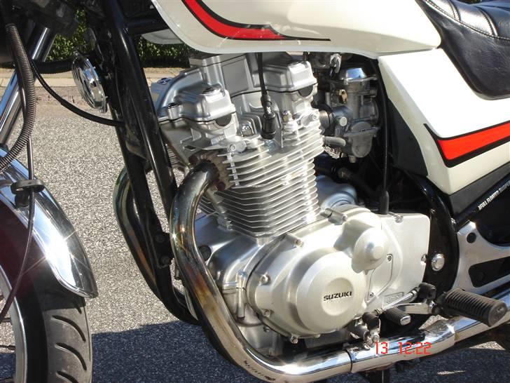 Suzuki GR 65o X billede 3