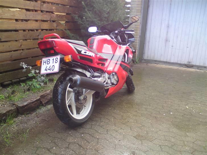 Honda Cbr 600 F *Solgt* billede 6