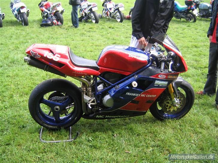 Ducati 996 SPS - Da jeg brugte den havde den Öhlins affjedring billede 1