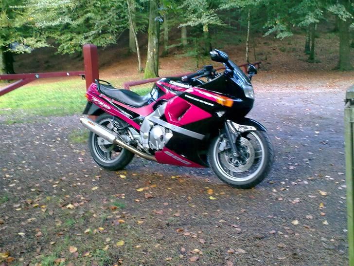 Kawasaki ZZR 600 D *solgt* billede 3