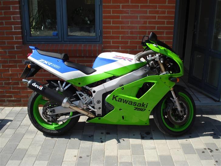 Kawasaki ZXR750 billede 4