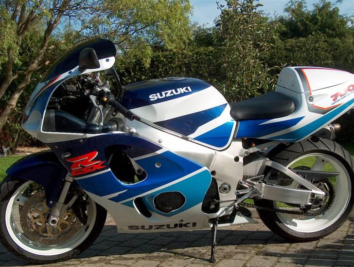 Suzuki GSX-R 750 SRAD billede 5