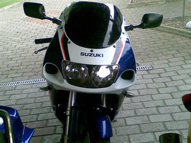 Suzuki GSX-R 750 SRAD billede 7