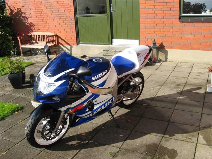 Suzuki Gsxr 600 solgt billede 2