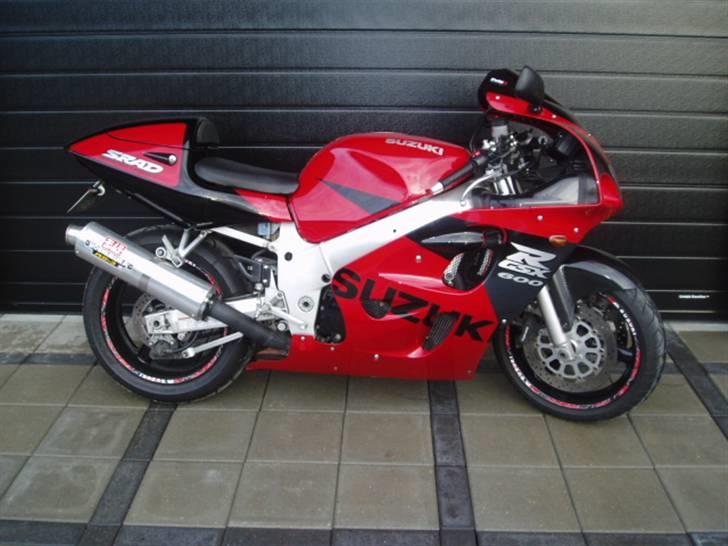 Suzuki gsxr 600 (solgt) billede 1