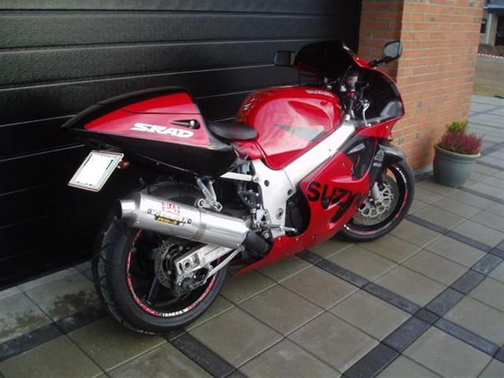 Suzuki gsxr 600 (solgt) billede 4