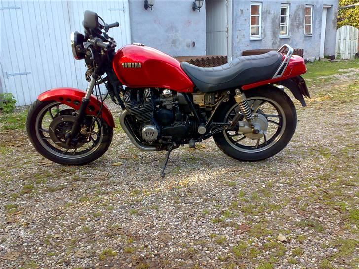 Yamaha xj 750 seca billede 3