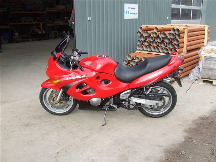 Suzuki GSX 600 F billede 3