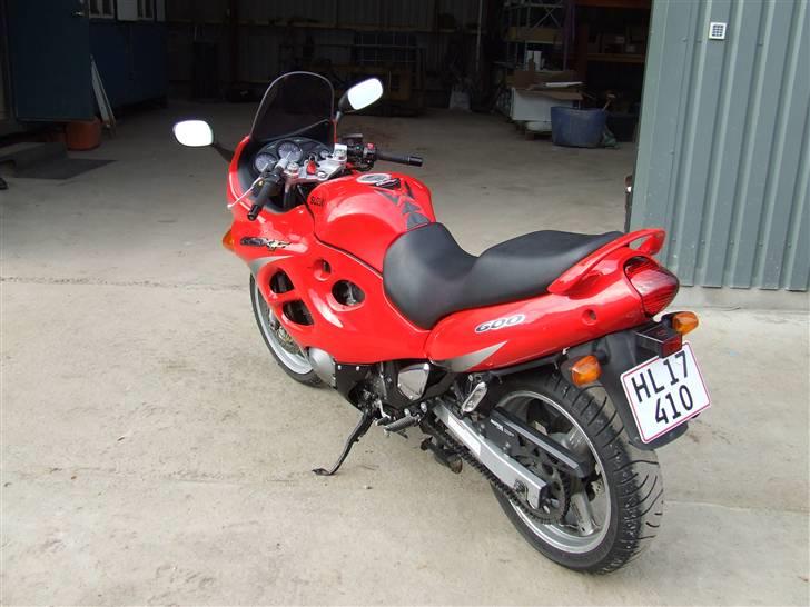Suzuki GSX 600 F billede 10